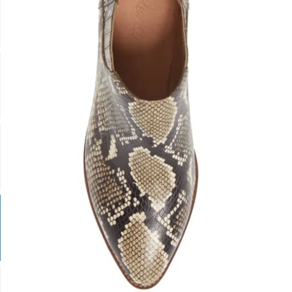 NEW Madewell Embossed Leather Chelsea Snake Print Booties Boots 8.5